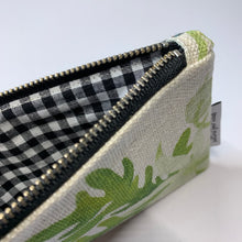 Load image into Gallery viewer, Coin Purse - Flannel Flowers Green
