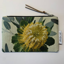 Load image into Gallery viewer, Coin Purse - Gold Banksia
