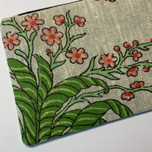 Load image into Gallery viewer, Coin Purse - Darjeeling Alstromeria
