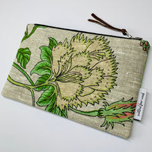 Load image into Gallery viewer, Small Clutch - Darjeeling White Hibiscus
